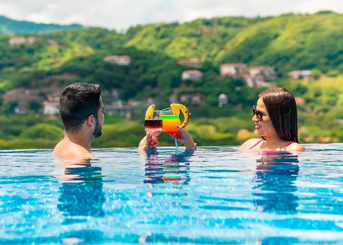 Hotel Club Y Condovac La Costa Playa Hermosa (Guanacaste)
